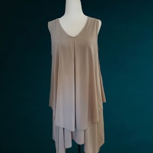 Asymmetrical top/dress VIC0028